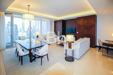 Apartment in Downtown Dubai (Downtown Burj Dubai), Dubai 3 bedrooms, 188 sq.m. № 21557 - photo 1