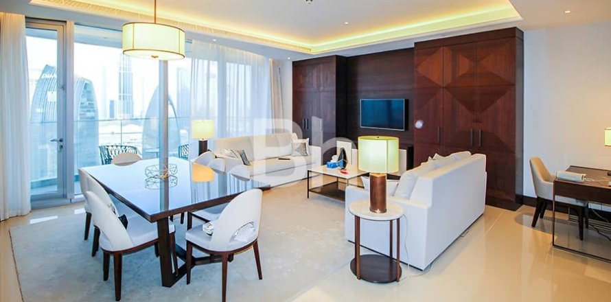 Apartment in Downtown Dubai (Downtown Burj Dubai), Dubai 3 bedrooms, 188 sq.m. № 21557