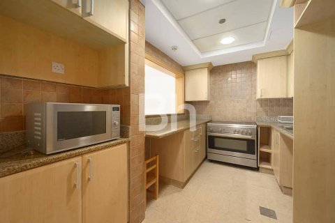 Снять в аренду квартиру в Пальме Джумейре, Дубай: 2 спальни, 147м², № 21558 - фото 6