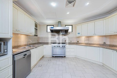 فيلا في نخلة جميرا, دبي 4 غرف نوم, 689 م² رقم 21553 - صورة 5