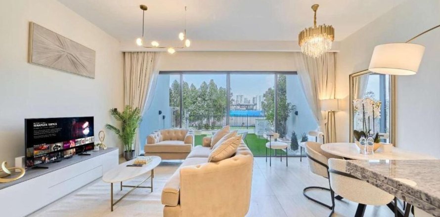 Townhouse in Dubai 3 bedrooms, 144 sq.m. № 113755