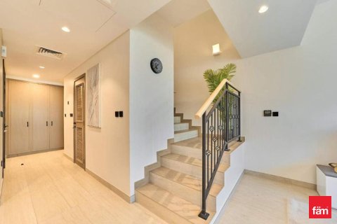 Townhouse in Dubai 3 bedrooms, 144 sq.m. № 113755 - photo 15