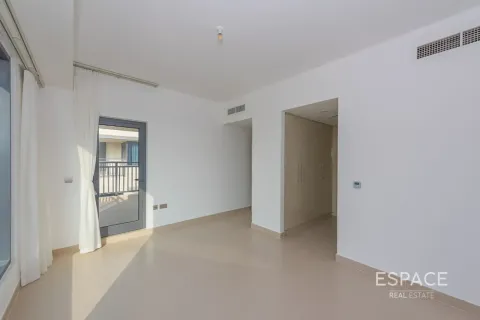 Villa in Dubai Hills Estate, Dubai 5 bedrooms, 251 sq.m. № 122480 - photo 16