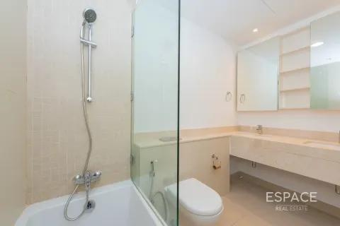 Villa in Dubai Hills Estate, Dubai 5 bedrooms, 251 sq.m. № 122480 - photo 18