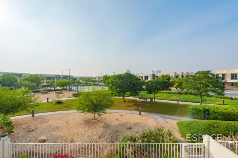 Villa in Dubai Hills Estate, Dubai 5 bedrooms, 251 sq.m. № 122480 - photo 19