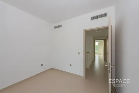 Villa in Dubai Hills Estate, Dubai 5 bedrooms, 251 sq.m. № 122480 - photo 10