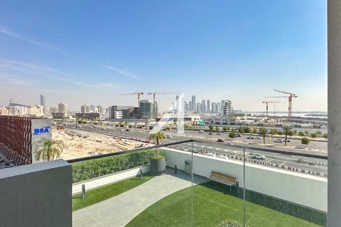 Квартира в Dubai Healthcare City, Дубай, 2 спальни, 70м², № 85234