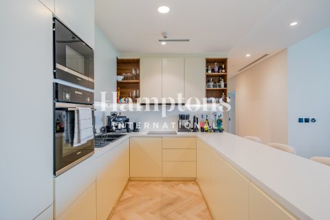 Apartment in The Hills A, The Hills, Dubai 3 bedrooms, 165.73895200 sq.m. № 85230 - photo 9