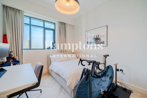 Apartment in The Hills A, The Hills, Dubai 3 bedrooms, 165.73895200 sq.m. № 85230 - photo 14