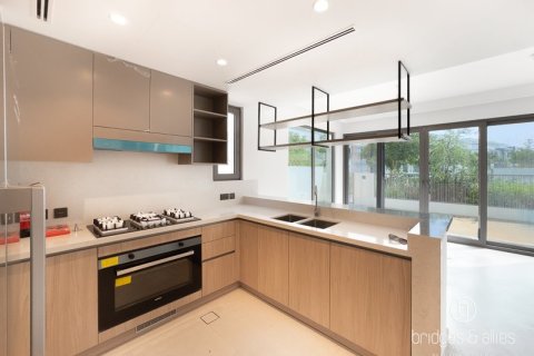 Villa en Tilal Al Ghaf, Dubai, 4 dormitorios, 144 m², № 83974 - foto 3
