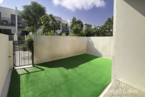 Villa en Tilal Al Ghaf, Dubai, 3 dormitorios, 142 m², № 83976