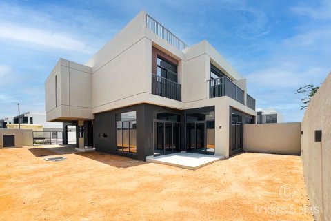 Villa en Dubai South (Dubai World Central), Dubai, 3 dormitorios, 324 m², № 83975