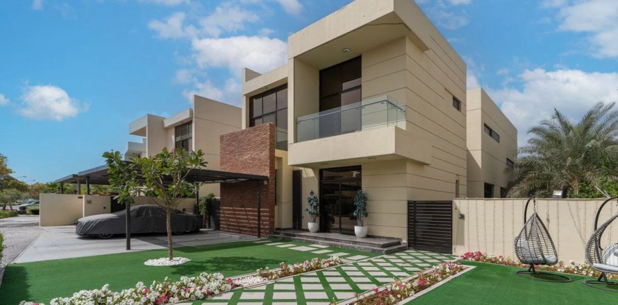 Вилла в Дубае, 5 спален, 866.7м², № 94685