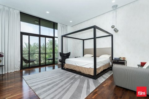 Villa à Dubai, 5 chambres, 866.7 m², № 94685 - photo 19