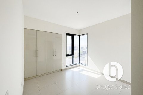 Villa in Dubai Hills Estate, Dubai 5 bedrooms, 277 sq.m. № 114168 - photo 13