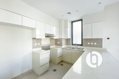 Villa in Dubai Hills Estate, Dubai 5 bedrooms, 277 sq.m. № 114168 - photo 6