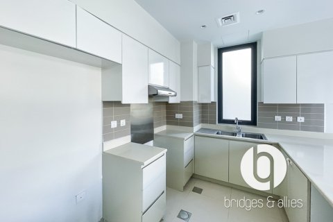 Villa in Dubai Hills Estate, Dubai 5 bedrooms, 277 sq.m. № 114168 - photo 7