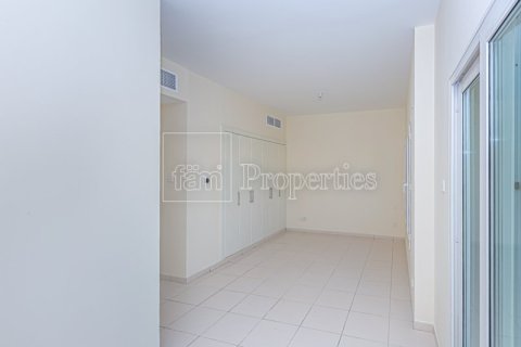 Villa en Dubai, 2 dormitorios, 254.3 m², № 95451 - foto 15
