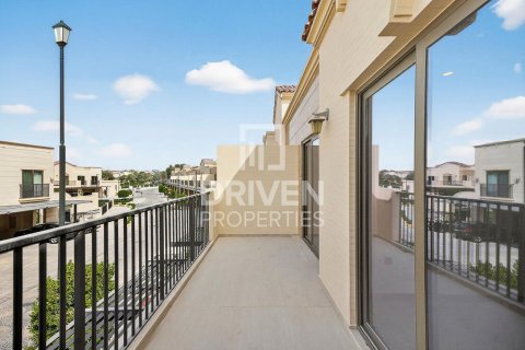 Townhouse in Jumeirah Golf Estates, Dubai 3 bedrooms, 138.33 sq.m. № 127792 - photo 20