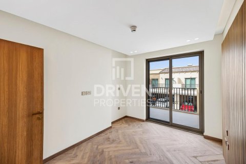 Townhouse in Jumeirah Golf Estates, Dubai 3 bedrooms, 138.33 sq.m. № 127792 - photo 11