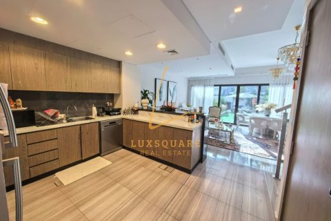 Adosado en DAMAC Hills (Akoya by DAMAC), Dubai, 4 dormitorios, 209 m², № 99677 - foto 3