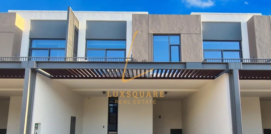 Вилла в Joy, Arabian Ranches 3, Дубай, 3 спальни, 128м², № 99675