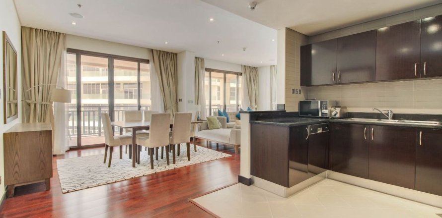 Квартира в Пальме Джумейре, Дубай, 2 спальни, 169.4м², № 94632