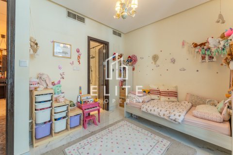 Apartment in 23 Marina, Dubai Marina, Dubai 3 bedrooms, 201 sq.m. № 121370 - photo 15