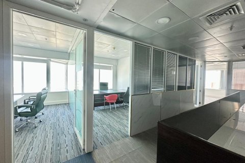 Bureau à Sheikh Zayed Road, Dubai, 186 m², № 16147 - photo 3