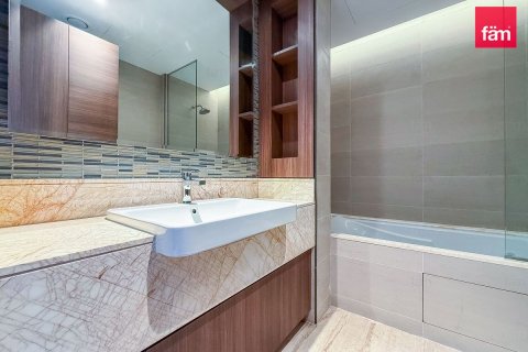 Apartment in Downtown Dubai (Downtown Burj Dubai), Dubai 3 bedrooms, 178.6 sq.m. № 108989 - photo 20