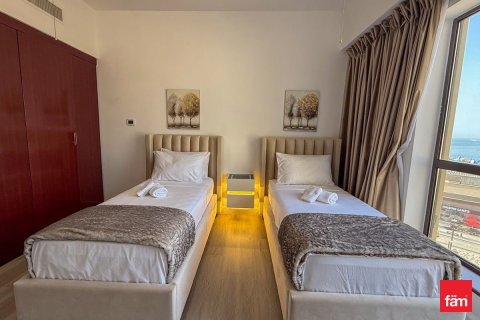 Apartment in Dubai 3 bedrooms, 178.7 sq.m. № 108985 - photo 6