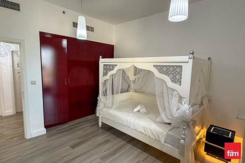 Apartment in Dubai 3 bedrooms, 178.7 sq.m. № 108985 - photo 2