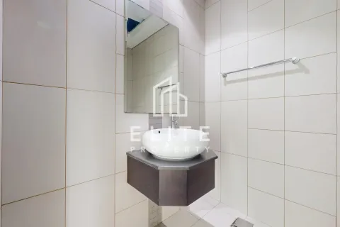 Apartment in Dubai Marina, Dubai 2 bedrooms, 106 sq.m. № 121626 - photo 17