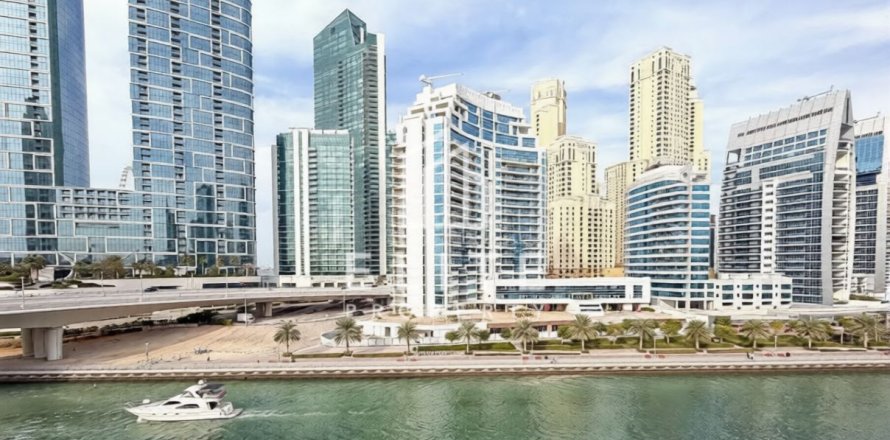 Apartment in Dubai Marina, Dubai 2 bedrooms, 106 sq.m. № 121626