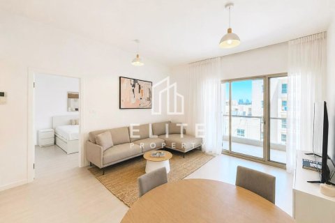 Apartment in Al Dhafra, Greens, Dubai 1 bedroom, 72 sq.m. № 121630 - photo 8