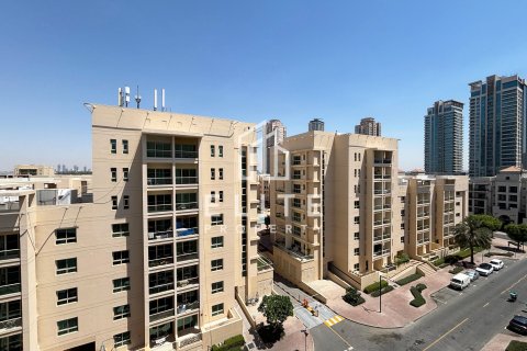 Apartment in Al Dhafra, Greens, Dubai 1 bedroom, 72 sq.m. № 121630 - photo 7