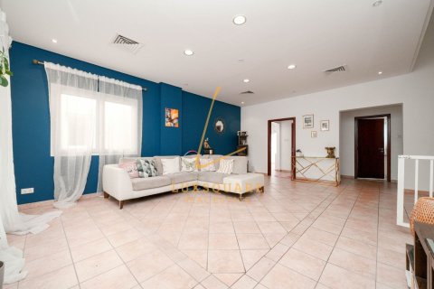 Adosado en Green Community, Dubai, 3 dormitorios, 375 m², № 93770 - foto 24