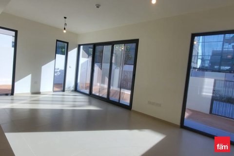 Adosado en Tilal Al Ghaf, Dubai, 3 dormitorios, 140.4 m², № 93769 - foto 4