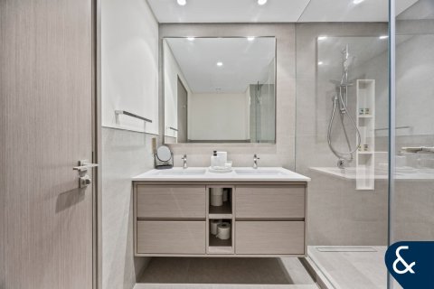 Apartment in Downtown Dubai (Downtown Burj Dubai), Dubai 2 bedrooms, 111 sq.m. № 75776 - photo 14