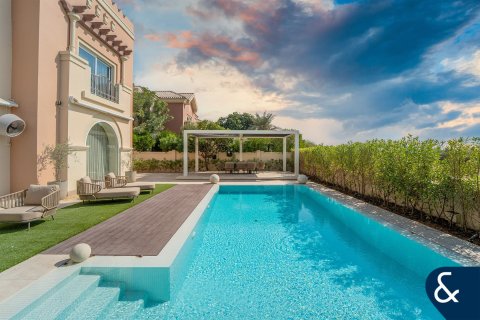 Купить виллу в Victory Heights, Dubai Sports City, Дубай: 5 спален, 446м², № 75767 - фото 25