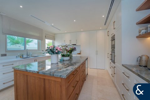 Купить виллу в Victory Heights, Dubai Sports City, Дубай: 5 спален, 446м², № 75767 - фото 7