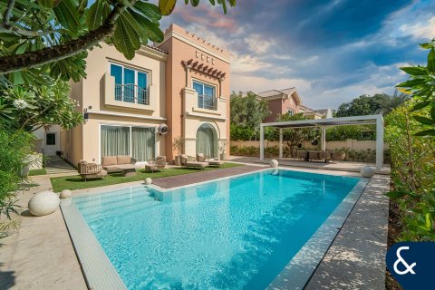 Villa à Victory Heights, Dubai Sports City, Dubai, 5 chambres, 446 m², № 75767