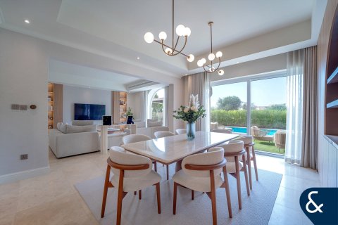 Купить виллу в Victory Heights, Dubai Sports City, Дубай: 5 спален, 446м², № 75767 - фото 4