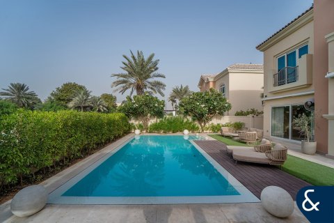 Купить виллу в Victory Heights, Dubai Sports City, Дубай: 5 спален, 446м², № 75767 - фото 24