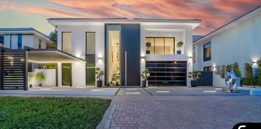 Вилла в Джумейра Гольф Эстейтс, Дубай, 5 спален, 772м², № 75766