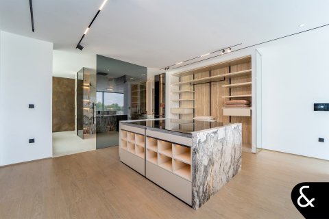 Купить виллу в Джумейра Гольф Эстейтс, Дубай: 5 спален, 772м², № 75766 - фото 13