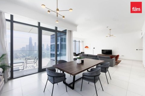 Apartment in Downtown Dubai (Downtown Burj Dubai), Dubai 3 bedrooms, 223 sq.m. № 139207 - photo 15