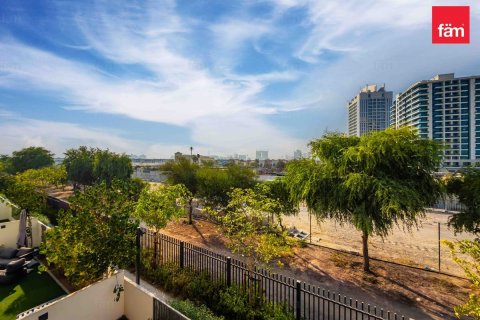 Villa in Tilal Al Ghaf, Dubai 3 bedrooms, 142.2 sq.m. № 139208 - photo 6
