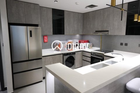 Apartamento en Jumeirah Lake Towers, Dubai, 2 dormitorios, 131.18 m², № 120955 - foto 4