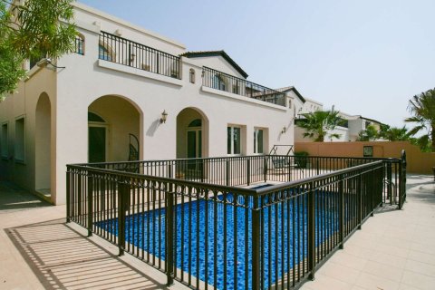 Sienna Lakes - صورة 2